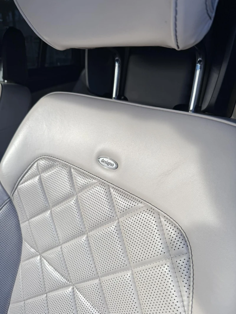 Mercedes-Benz GLS 350  Designo Edition , снимка 9 - Автомобили и джипове - 52405562