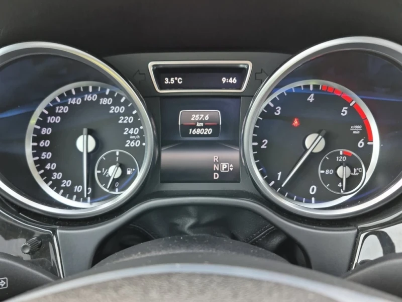 Mercedes-Benz ML 350 * BLUETEC * CARFAX * БЕЗ ПЪРВОНАЧАЛНА ВНОСКА, снимка 9 - Автомобили и джипове - 53179360