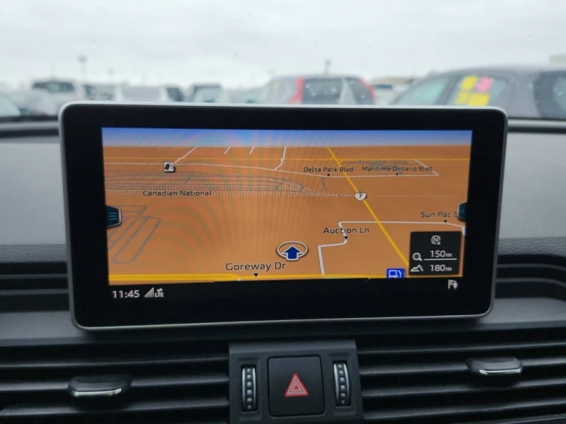 Audi Q5 PROGRESSIV | ПОДГРЕВИ | ШИБЕДАХ | CARFAX, снимка 11 - Автомобили и джипове - 53456680