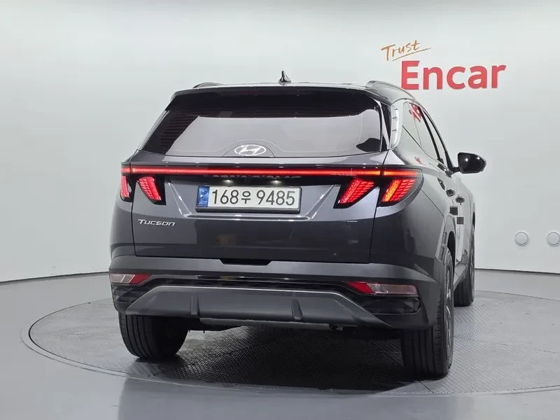 Hyundai Tucson, снимка 4 - Автомобили и джипове - 54833368