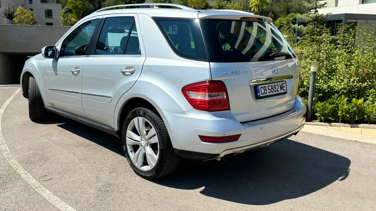 Mercedes-Benz ML 320  - изображение 2