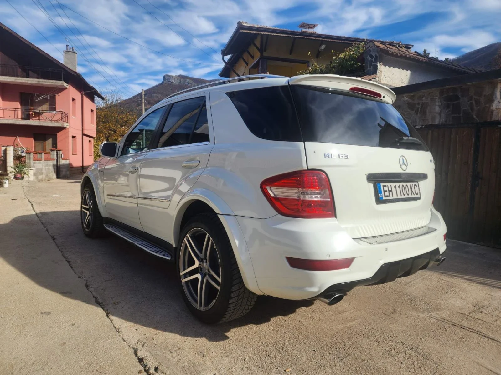 Mercedes-Benz ML 320  - изображение 3