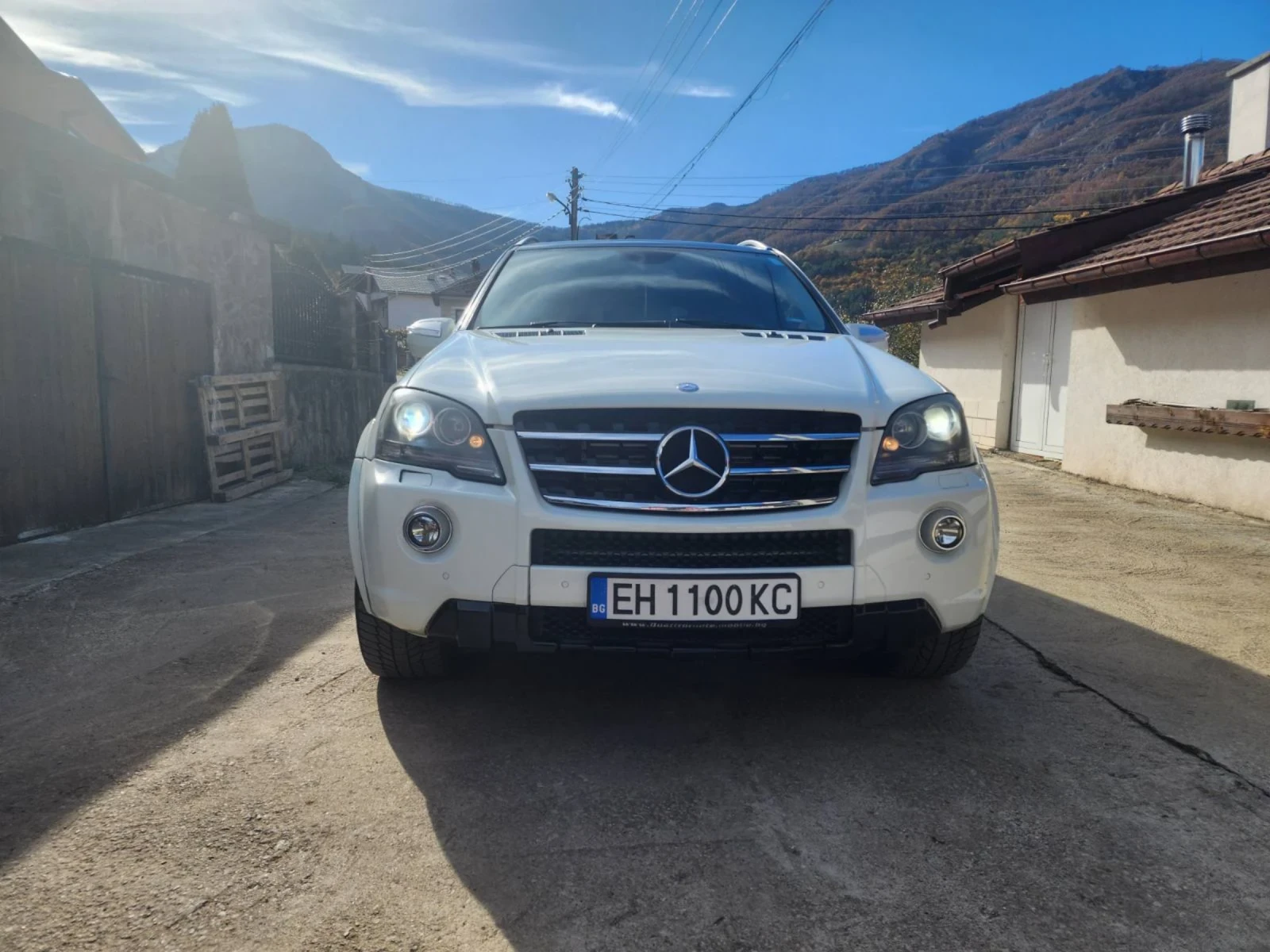 Mercedes-Benz ML 320  - изображение 8