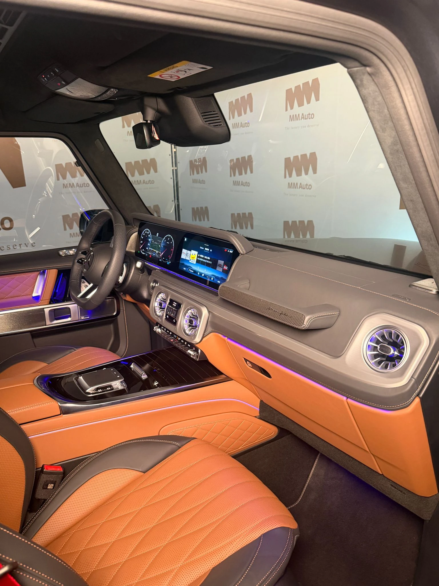 Mercedes-Benz G 450 d AMG* Manufaktur* Exclusive* TV | Mobile.bg � ����������� 11