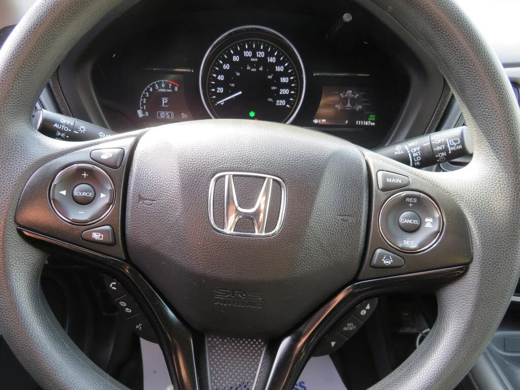 Honda Hr-v LX* AWD* АвтоКредит* (ЦЕНА ДО БГ), снимка 9 - Автомобили и джипове - 54139155