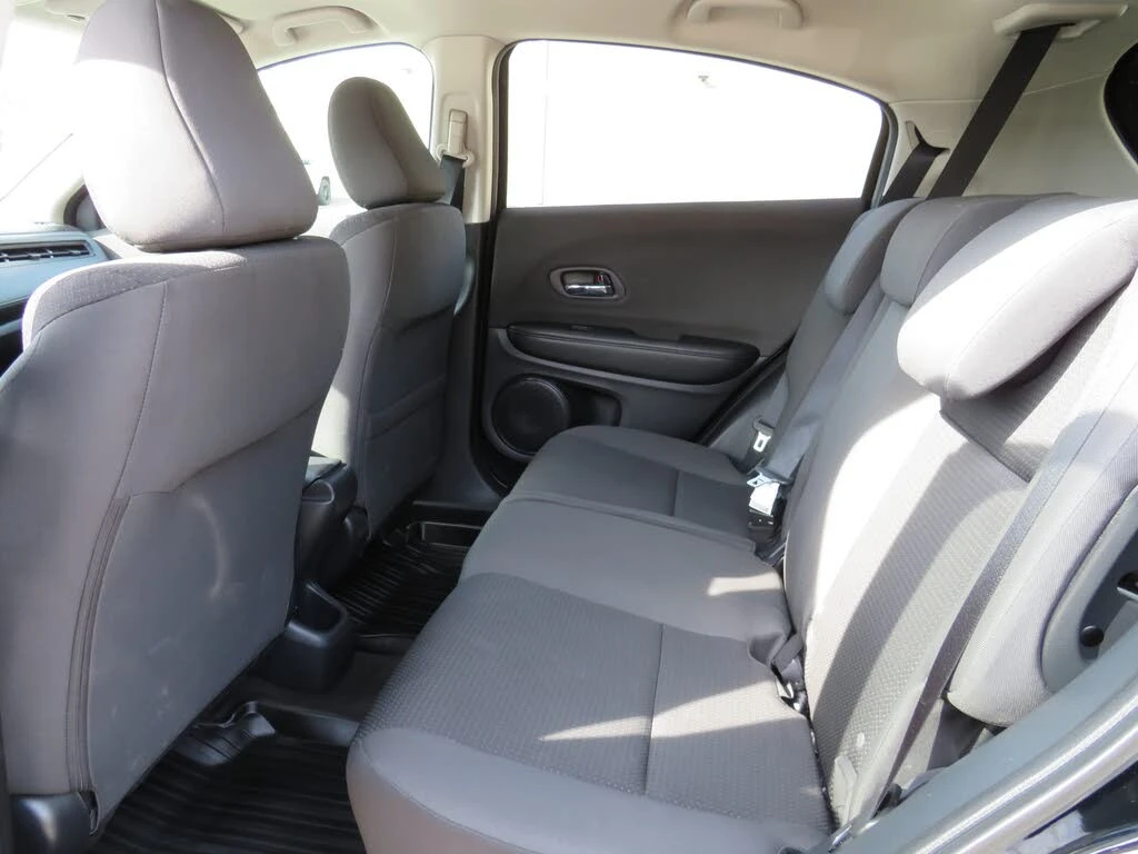 Honda Hr-v LX* AWD* АвтоКредит* (ЦЕНА ДО БГ), снимка 15 - Автомобили и джипове - 54139155