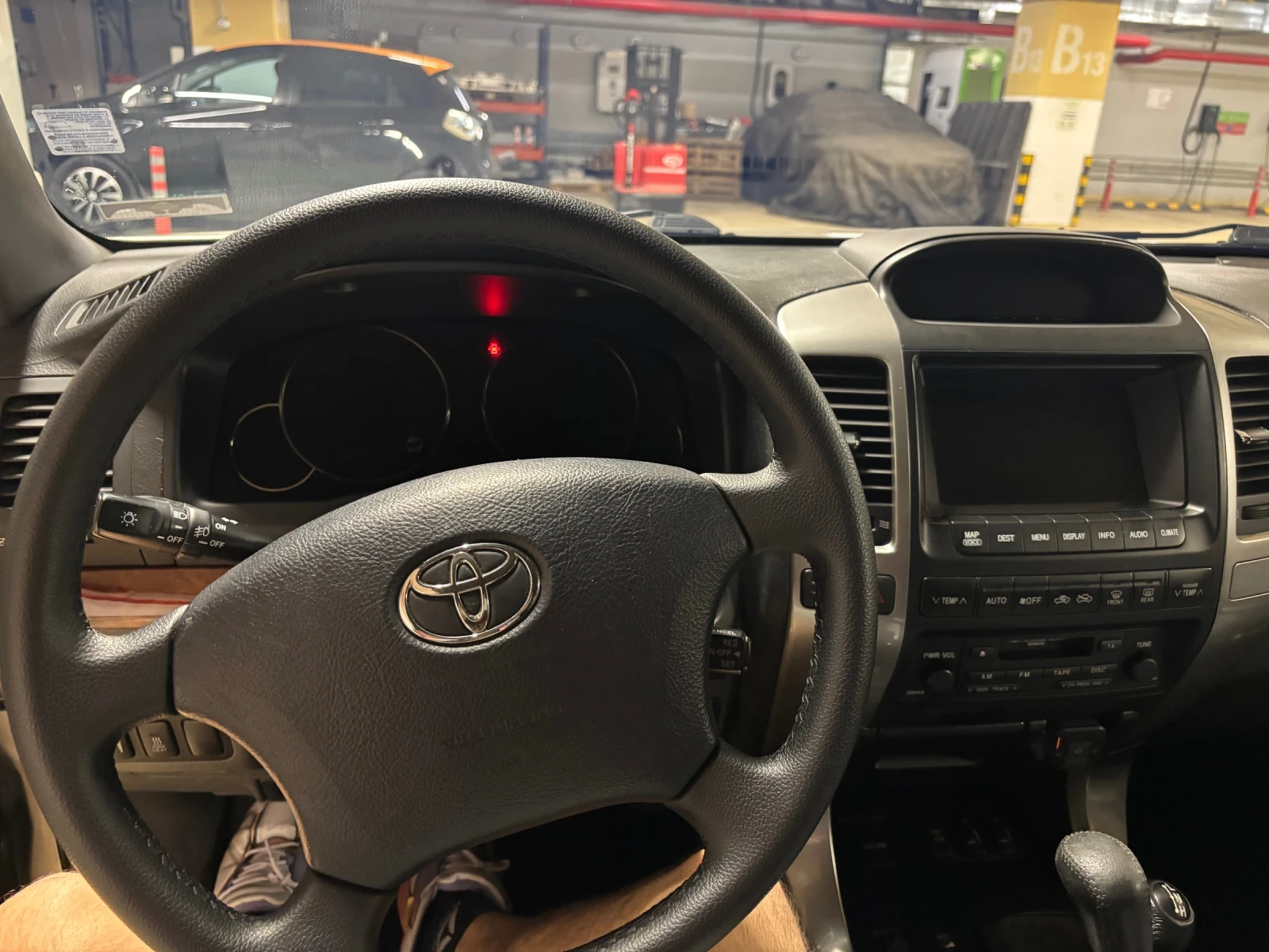 Toyota Land cruiser Prado, снимка 9 - Автомобили и джипове - 54716520