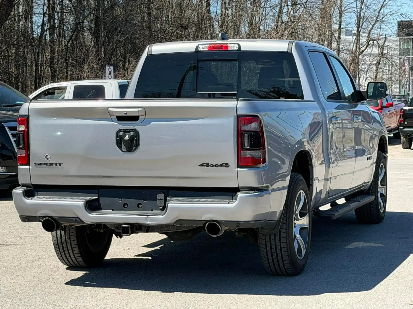 Dodge RAM 1500 HEMI 4X4 CREW CAB V8 5.7, снимка 4 - Автомобили и джипове - 54887815