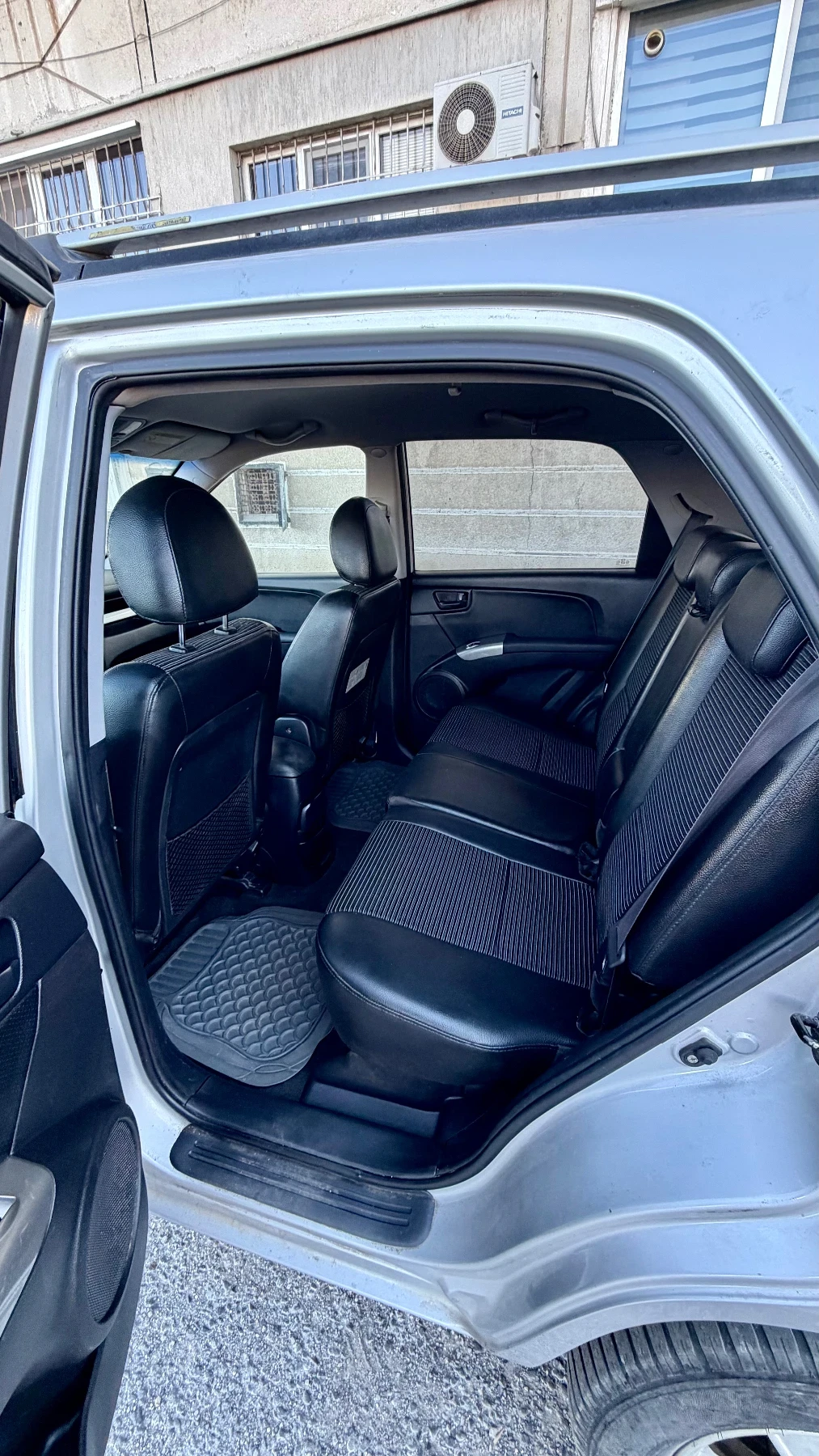 Kia Sportage Не, снимка 8 - Автомобили и джипове - 56372928