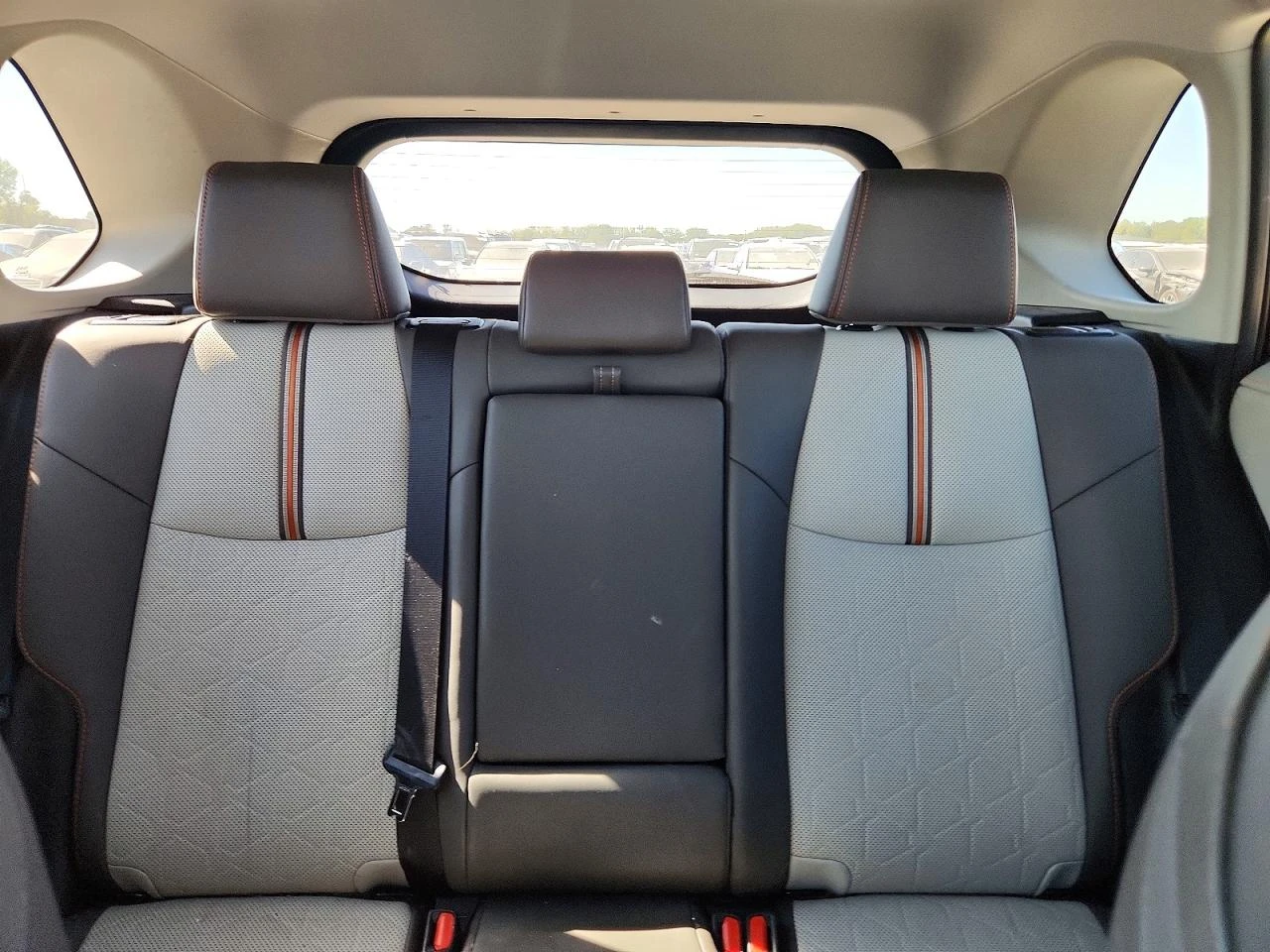 Toyota Rav4 2.5l Adventure | Mobile.bg � ����������� 10