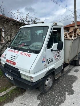 Renault R undefined | Auto.bg — изображение 3