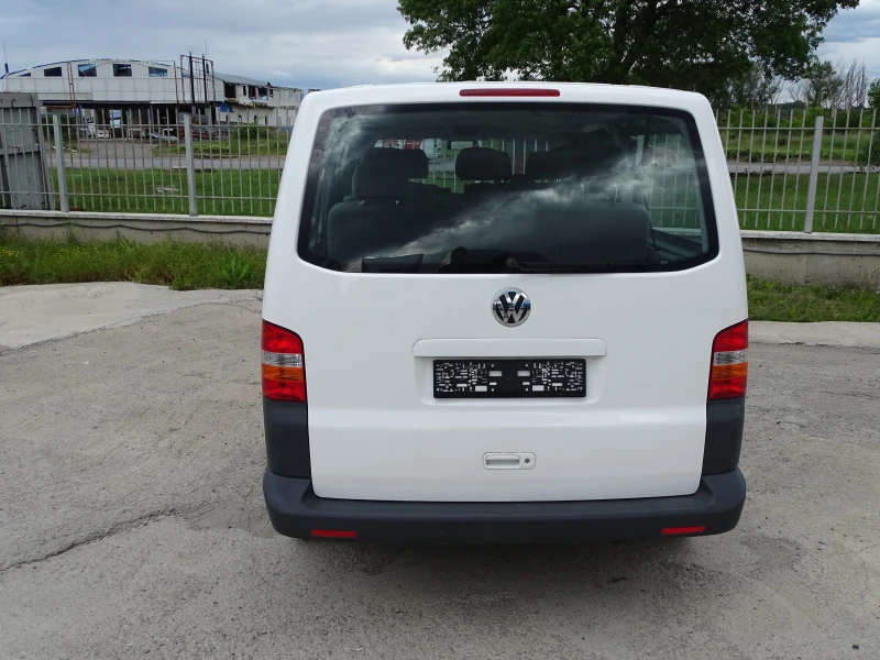 VW T5 9 МЕСТА С  КЛИМАТИК, снимка 5 - Бусове и автобуси - 50351305