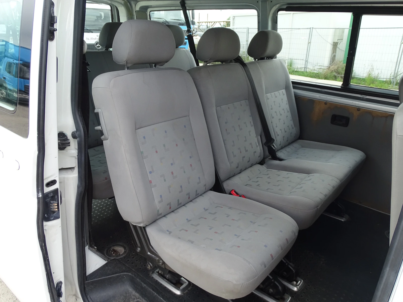 VW T5 9     | Mobile.bg   12