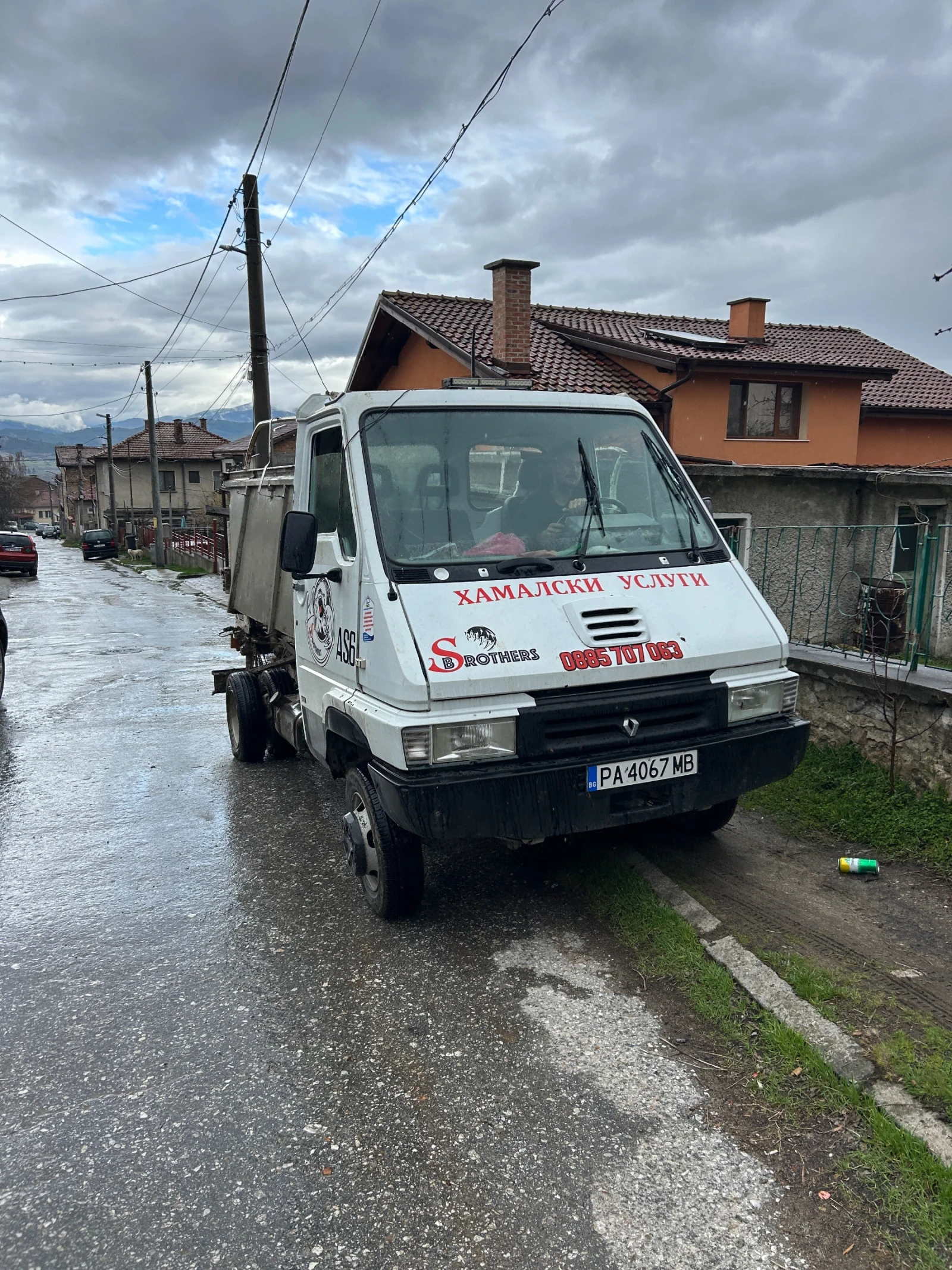 Renault R, снимка 5 - Бусове и автобуси - 54087363