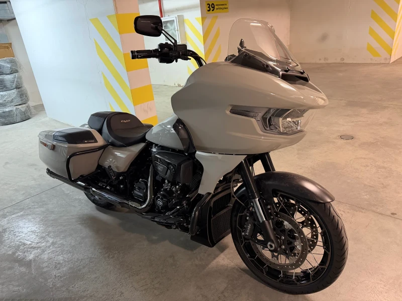 Harley-Davidson CVO Road glide 121 CVO FLTRXSE, снимка 4 - Мотоциклети и мототехника - 52232053