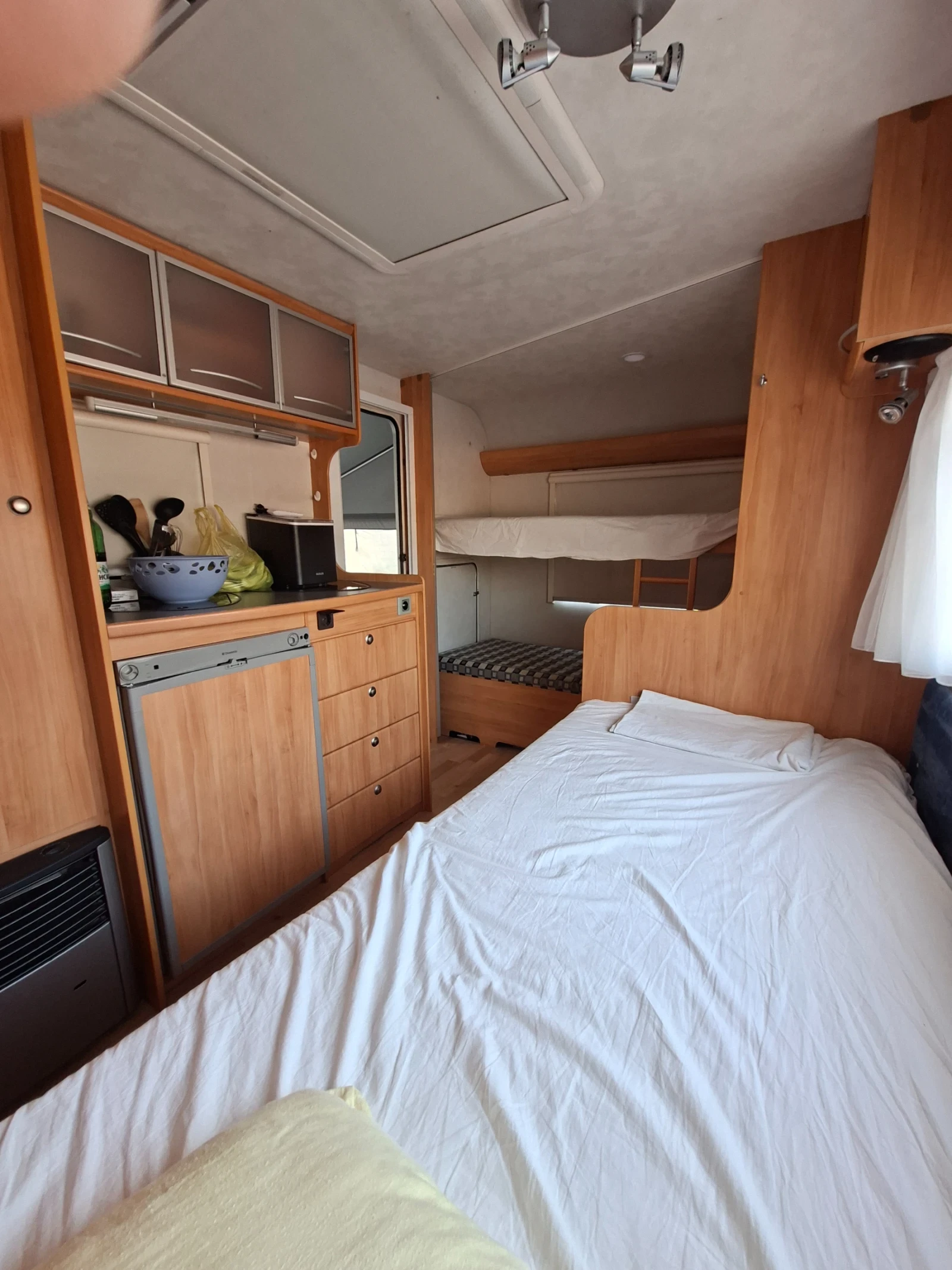Каравана Adria, снимка 12 - Каравани и кемпери - 55804738