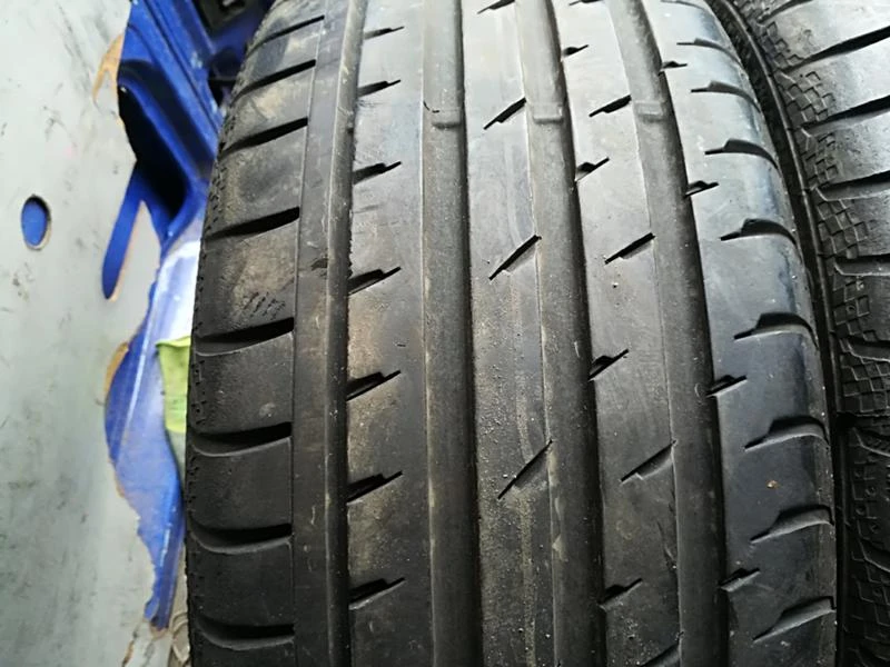 Гуми Летни 225/45R17, снимка 2 - Гуми и джанти - 20890429