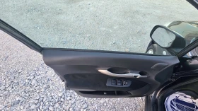 Toyota Auris 1.6i.Газ.инж.Отлична.160000км, снимка 9