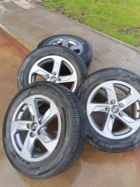 Kia K5 - 350 € / 684.54 лв. - 10865739 7