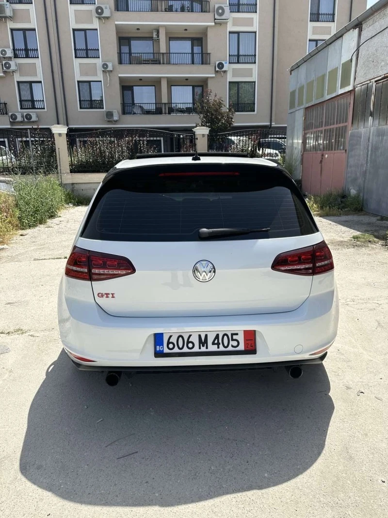 VW Golf GTI, снимка 2 - Автомобили и джипове - 47307543