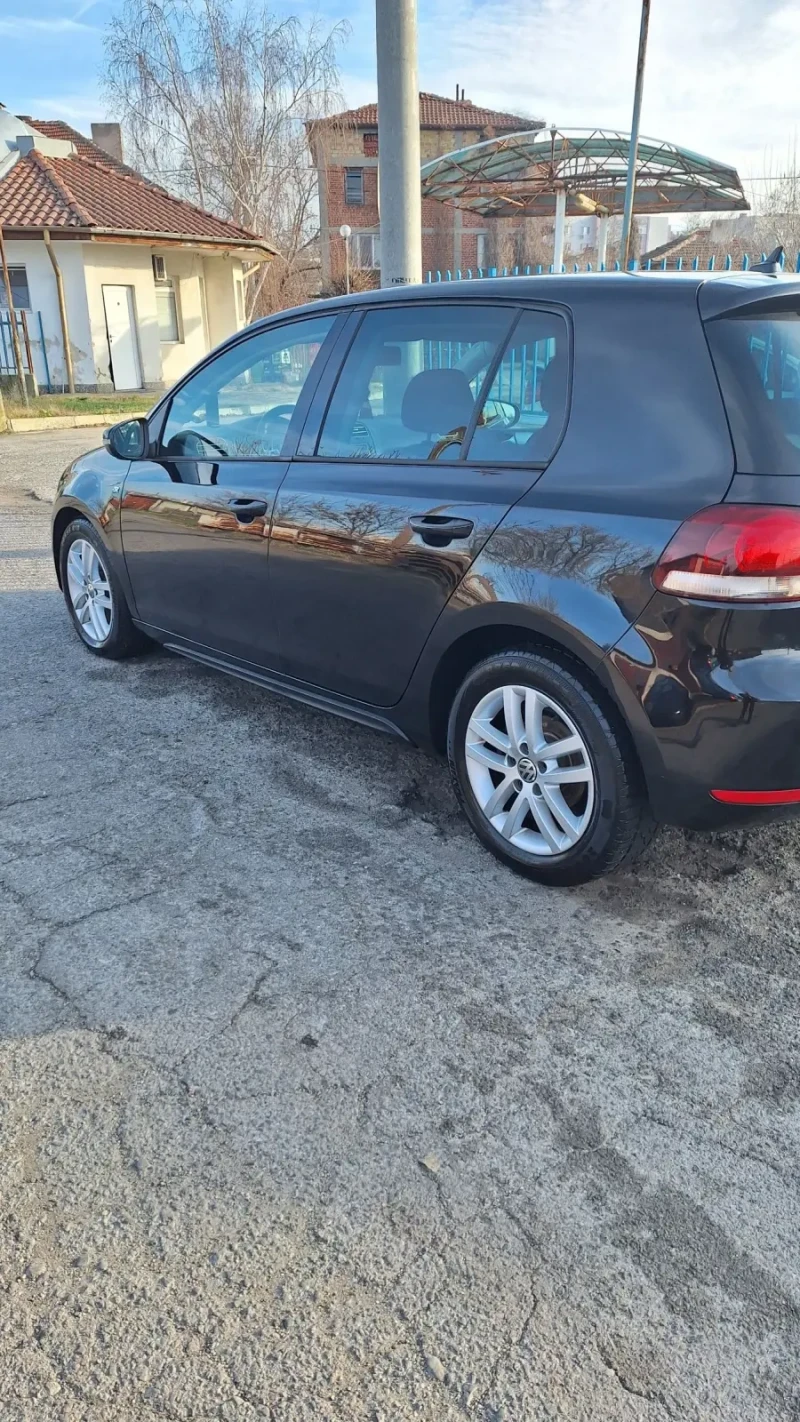 VW Golf 1, 4 TSI 122кс R-LINE , снимка 8 - Автомобили и джипове - 49550391