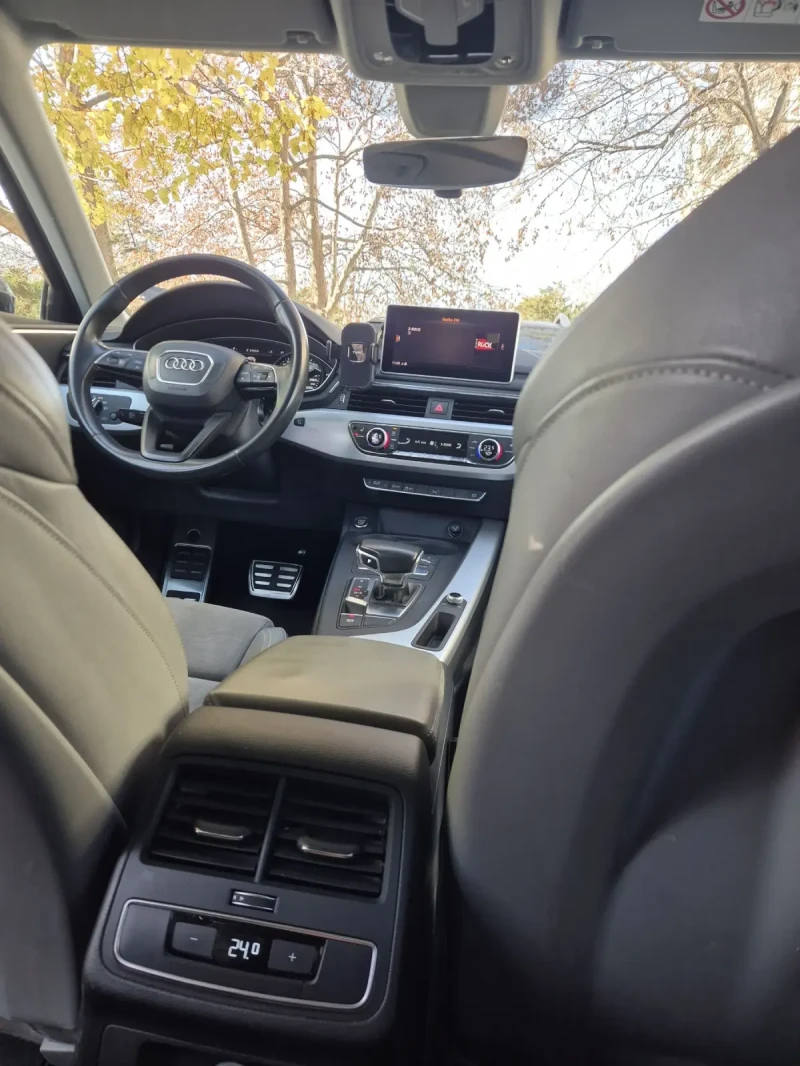 Audi A4 g-tron 135 000км, снимка 11 - Автомобили и джипове - 52689801
