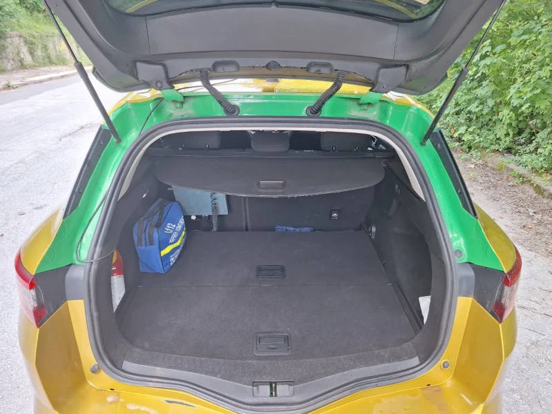 Renault Megane 1, 5 dci, снимка 6 - Автомобили и джипове - 50673549