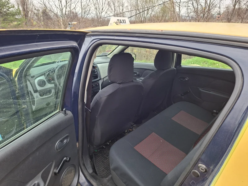 Dacia Sandero, снимка 7 - Автомобили и джипове - 51940014