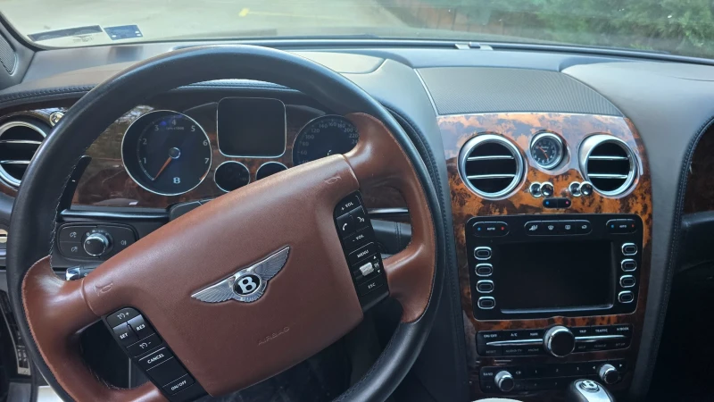 Bentley Continental, снимка 2 - Автомобили и джипове - 52227727
