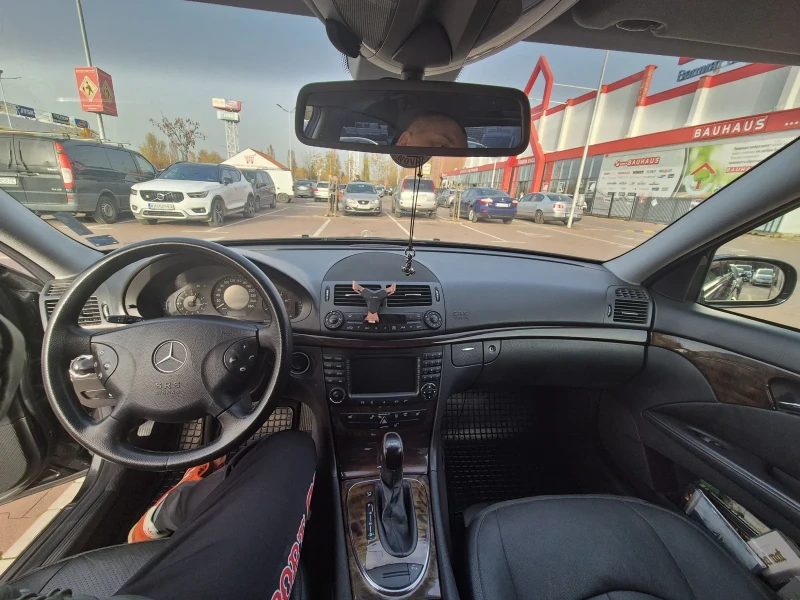 Mercedes-Benz E 220 150 hp, снимка 10 - Автомобили и джипове - 52434646