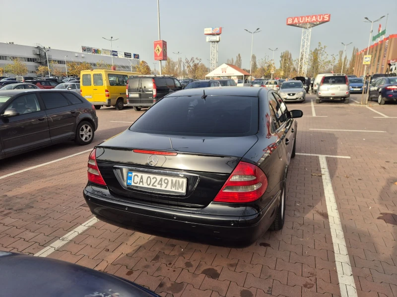 Mercedes-Benz E 220 150 hp, снимка 3 - Автомобили и джипове - 52434646