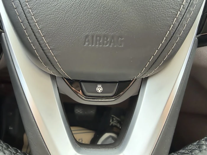 BMW 530 BLIND SPOT* HUD* ЕЛ. БАГАЖНИК* ЛЮК* КРАЙНА ЦЕНА, снимка 14 - Автомобили и джипове - 55344747