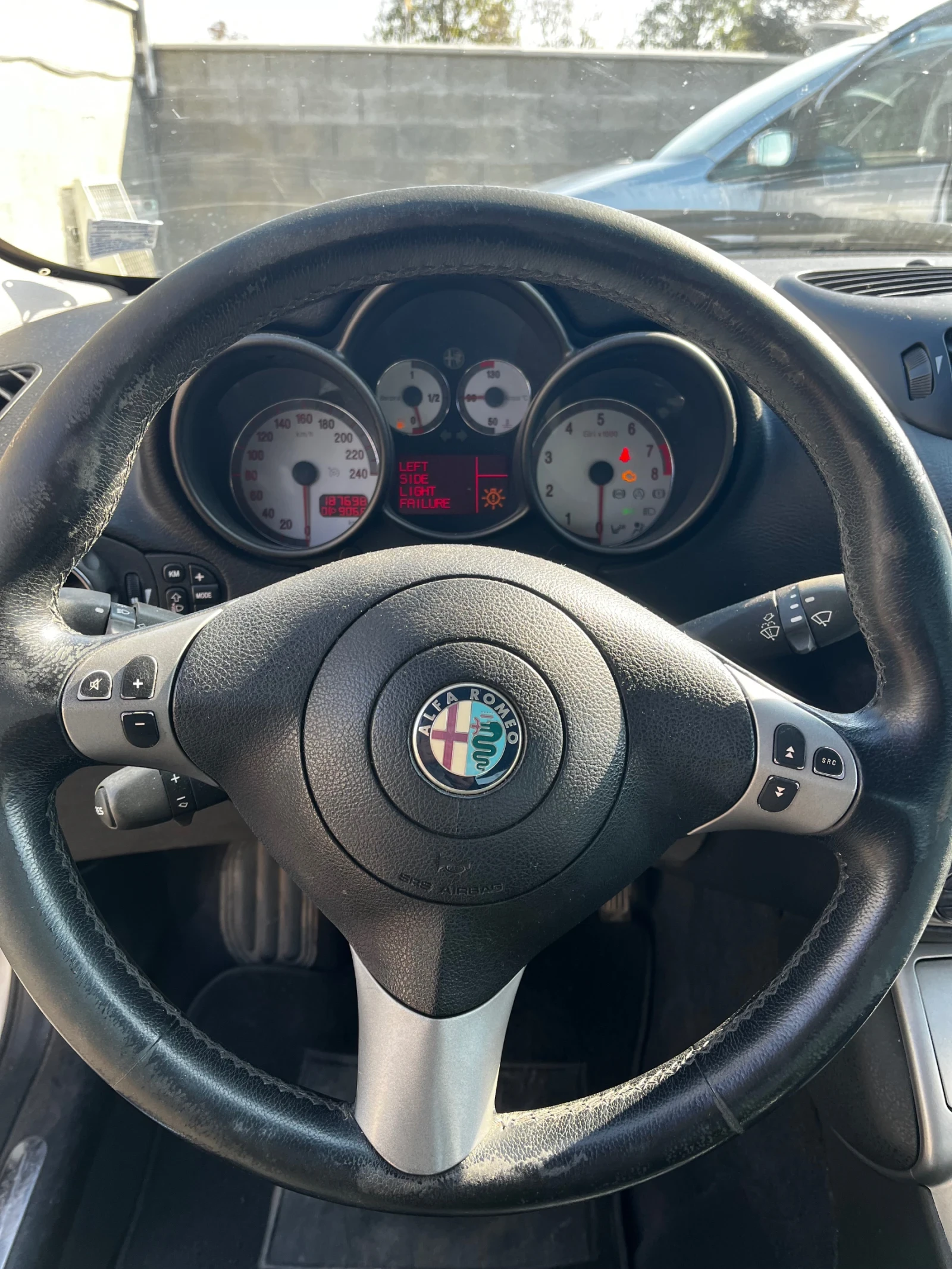 Alfa Romeo Gt 2.0 JTS - изображение 6