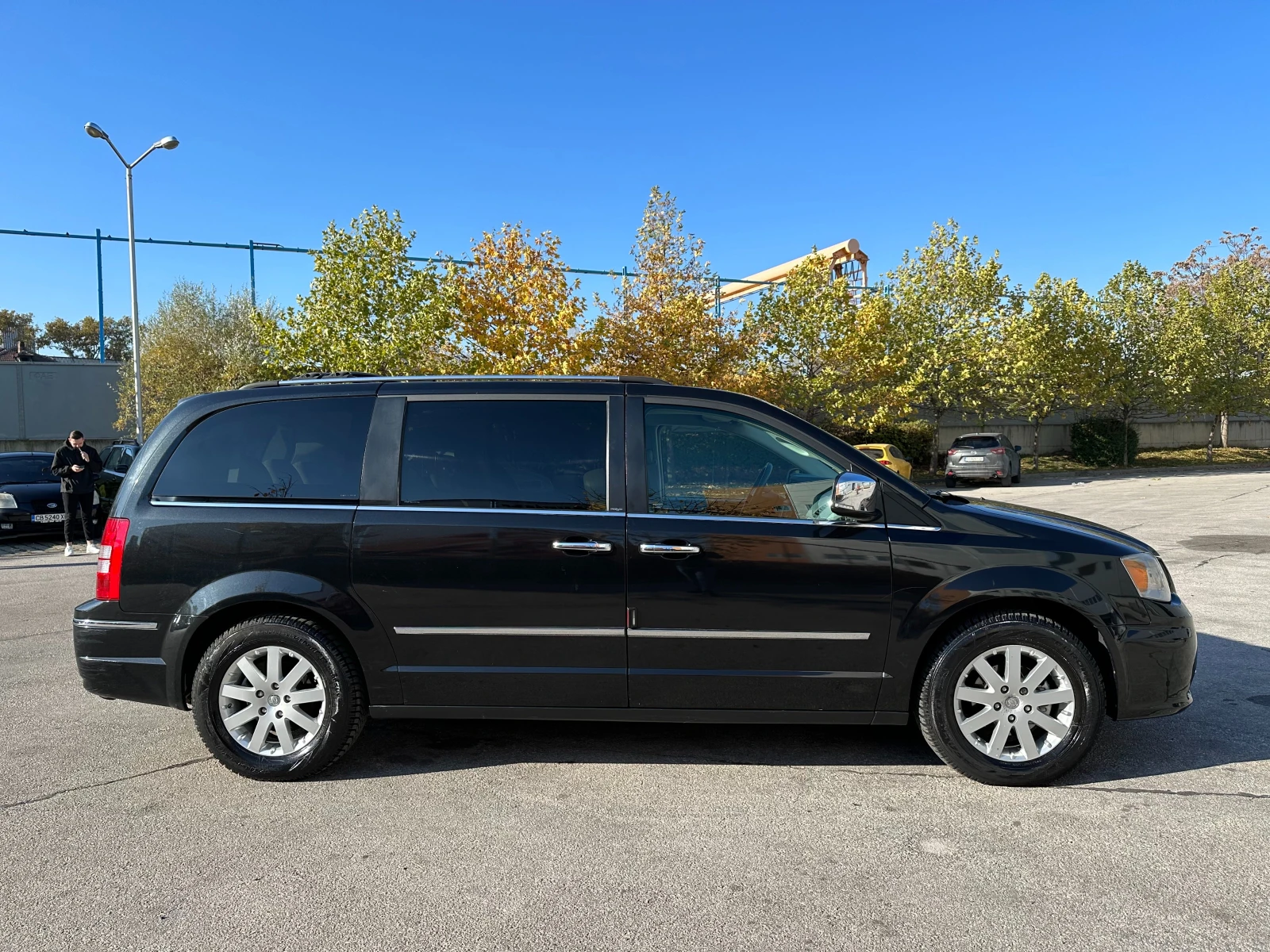 Chrysler Gr.voyager 2.8CRDI 163к.с. - изображение 5