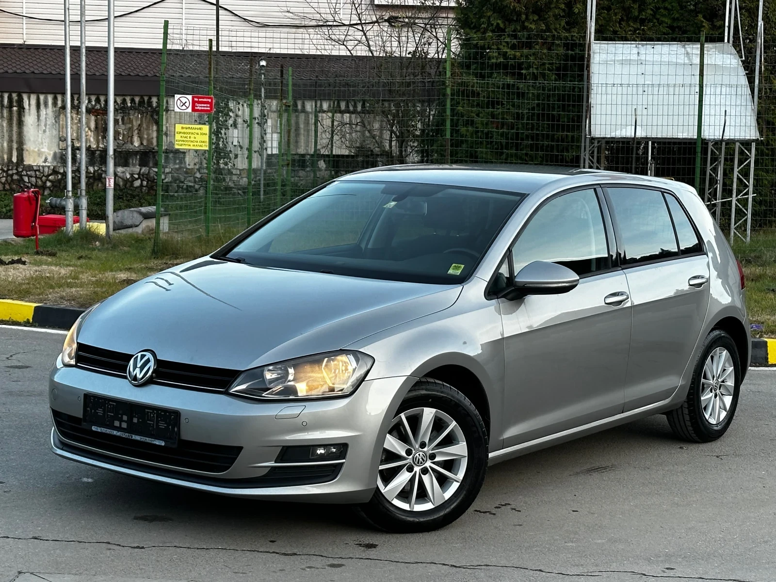 VW Golf 1.6TDI 4MOTION - изображение 2