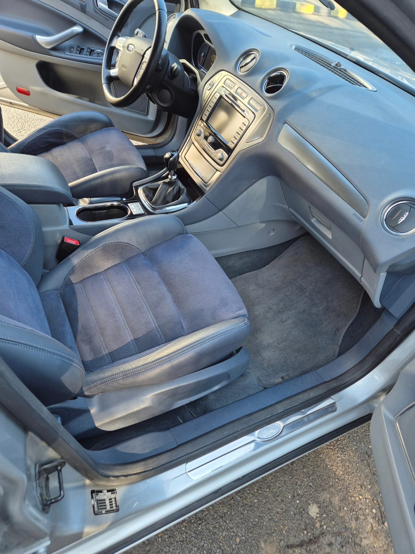 Ford Mondeo 2.5т - изображение 7