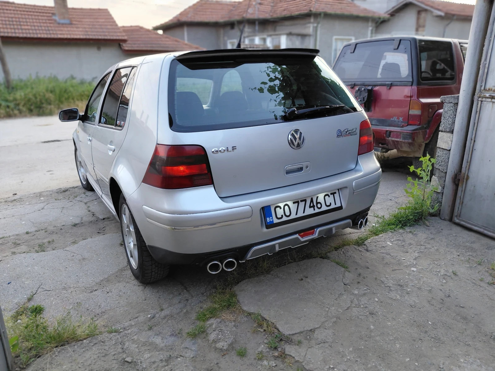 VW Golf 1.9 - изображение 5