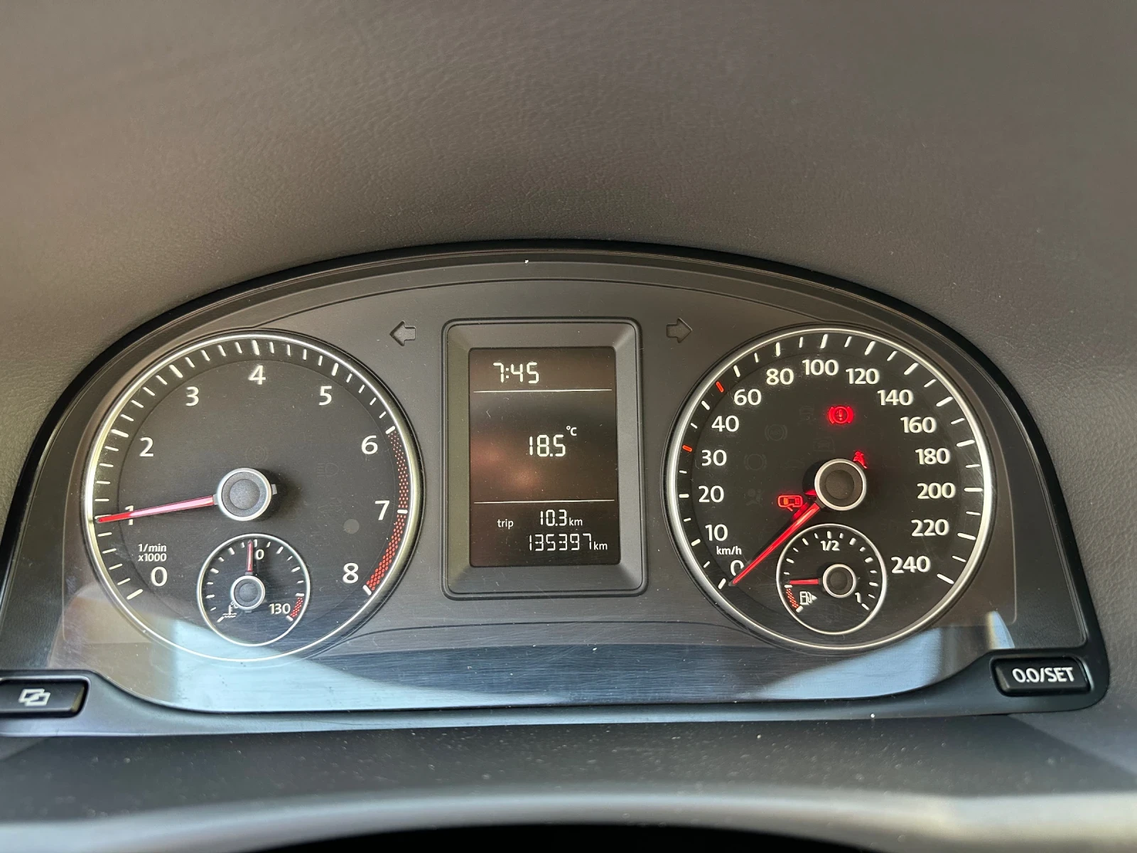 VW Touran 1.4i* 140kc*  | Mobile.bg   15