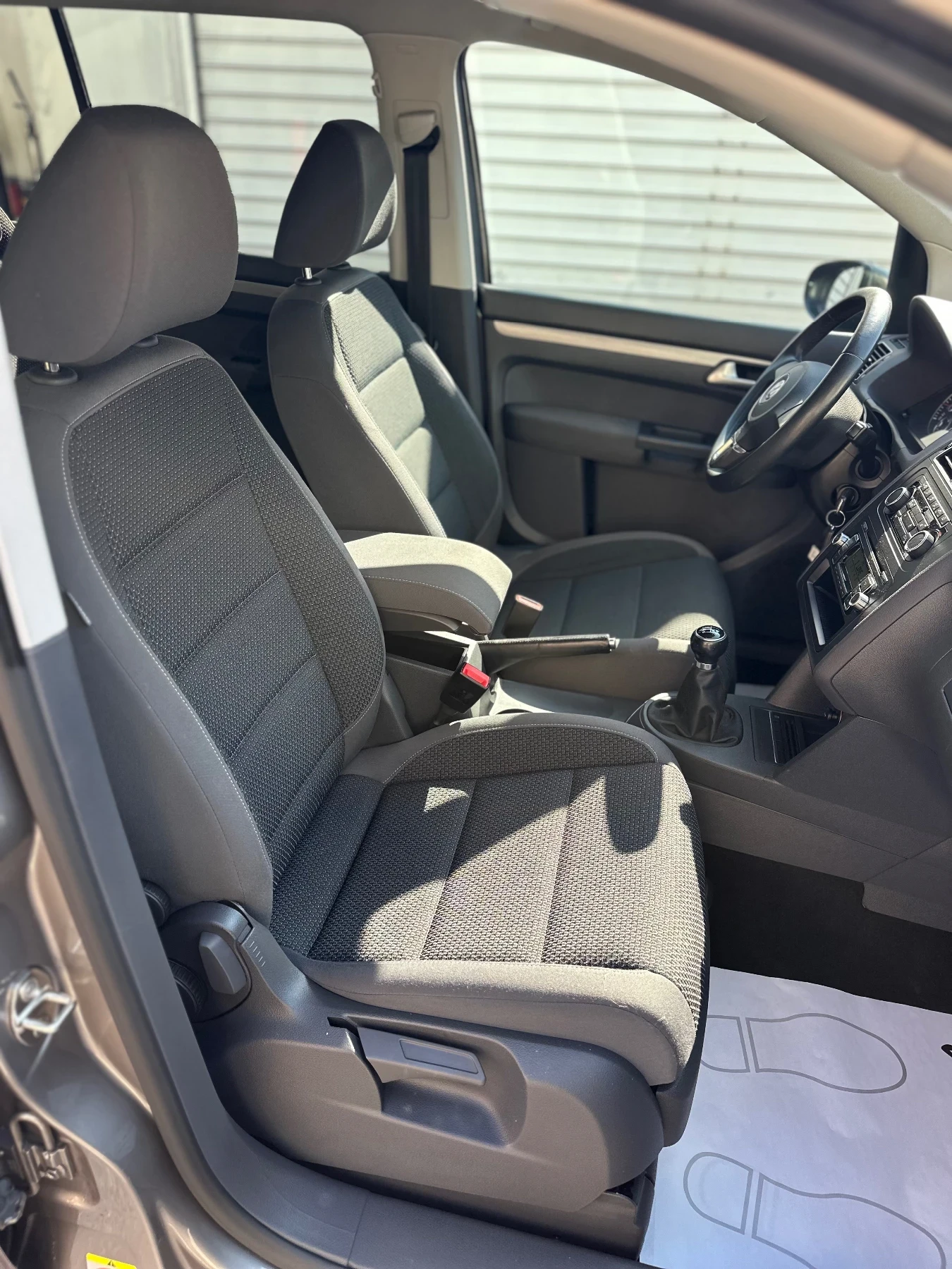 VW Touran 1.4i* 140kc*  | Mobile.bg   11