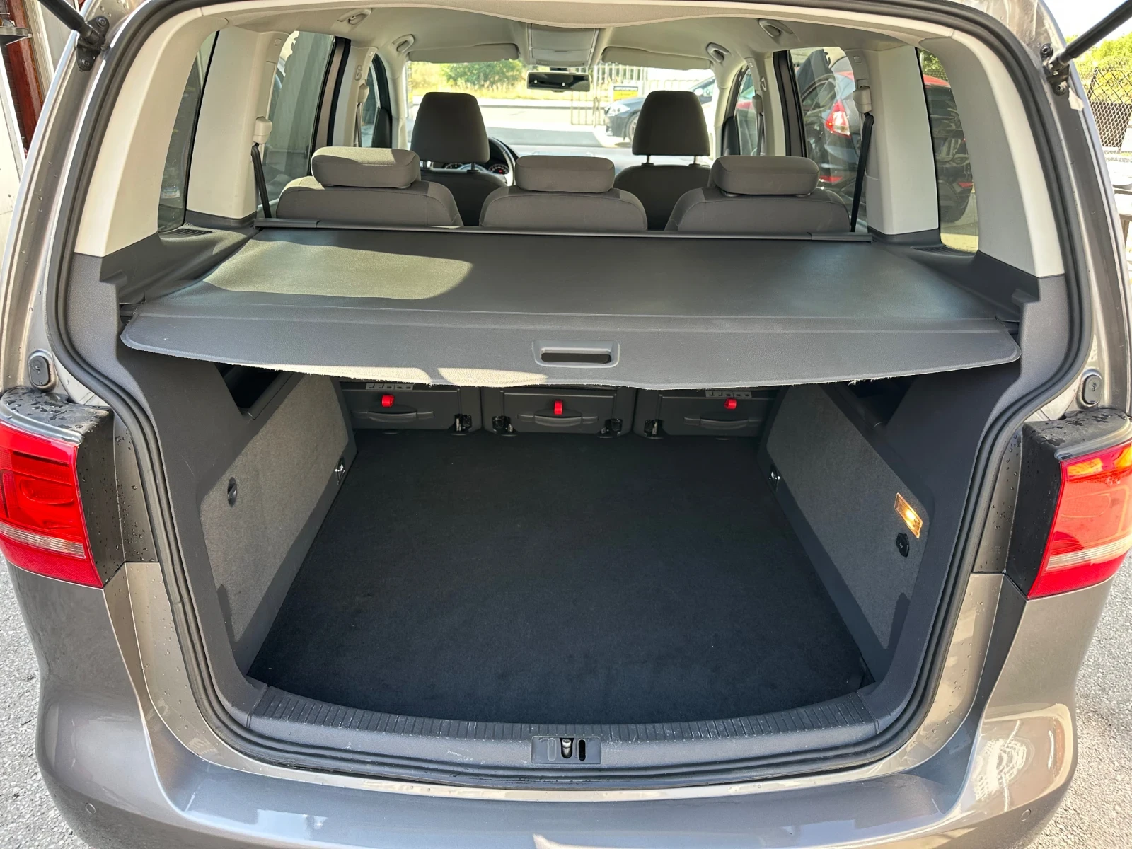 VW Touran 1.4i* 140kc*  | Mobile.bg   16