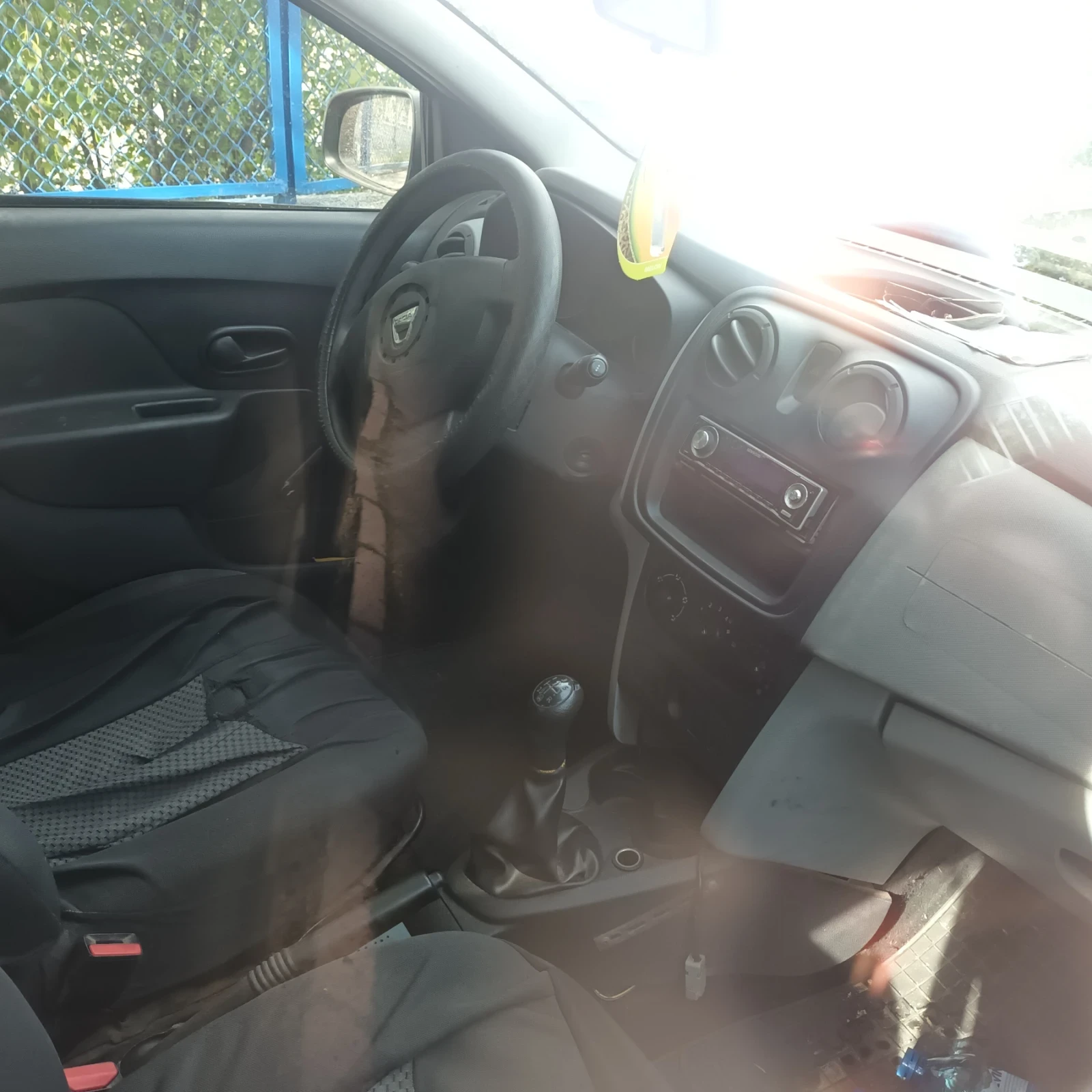 Dacia Sandero  - изображение 4