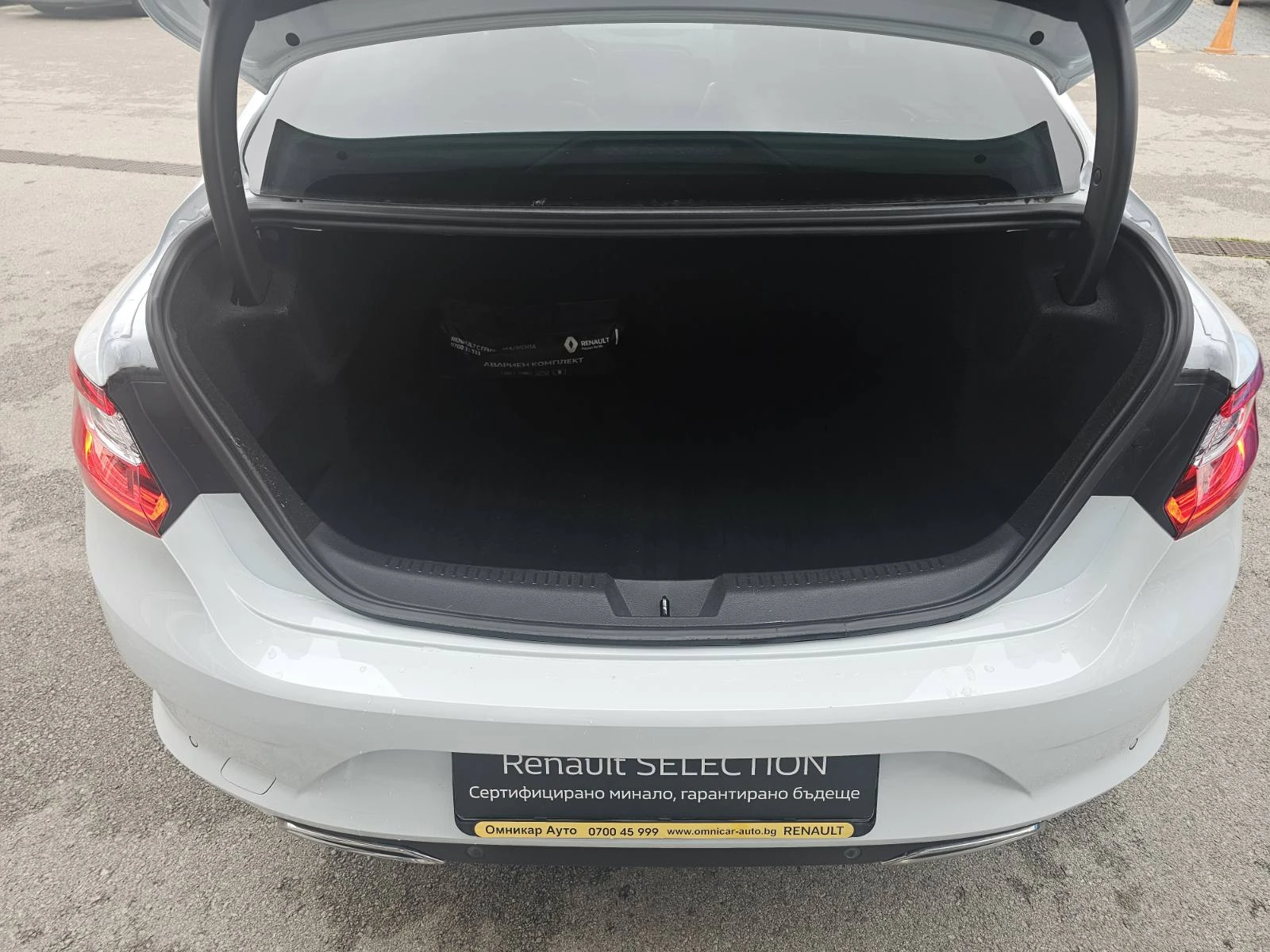 Renault Megane 1.3 TCe 140 EDC | Mobile.bg   15