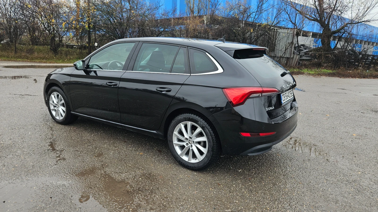 Skoda Scala 1.0TSI FULL LED CAR PLAY KEYLESS - изображение 5