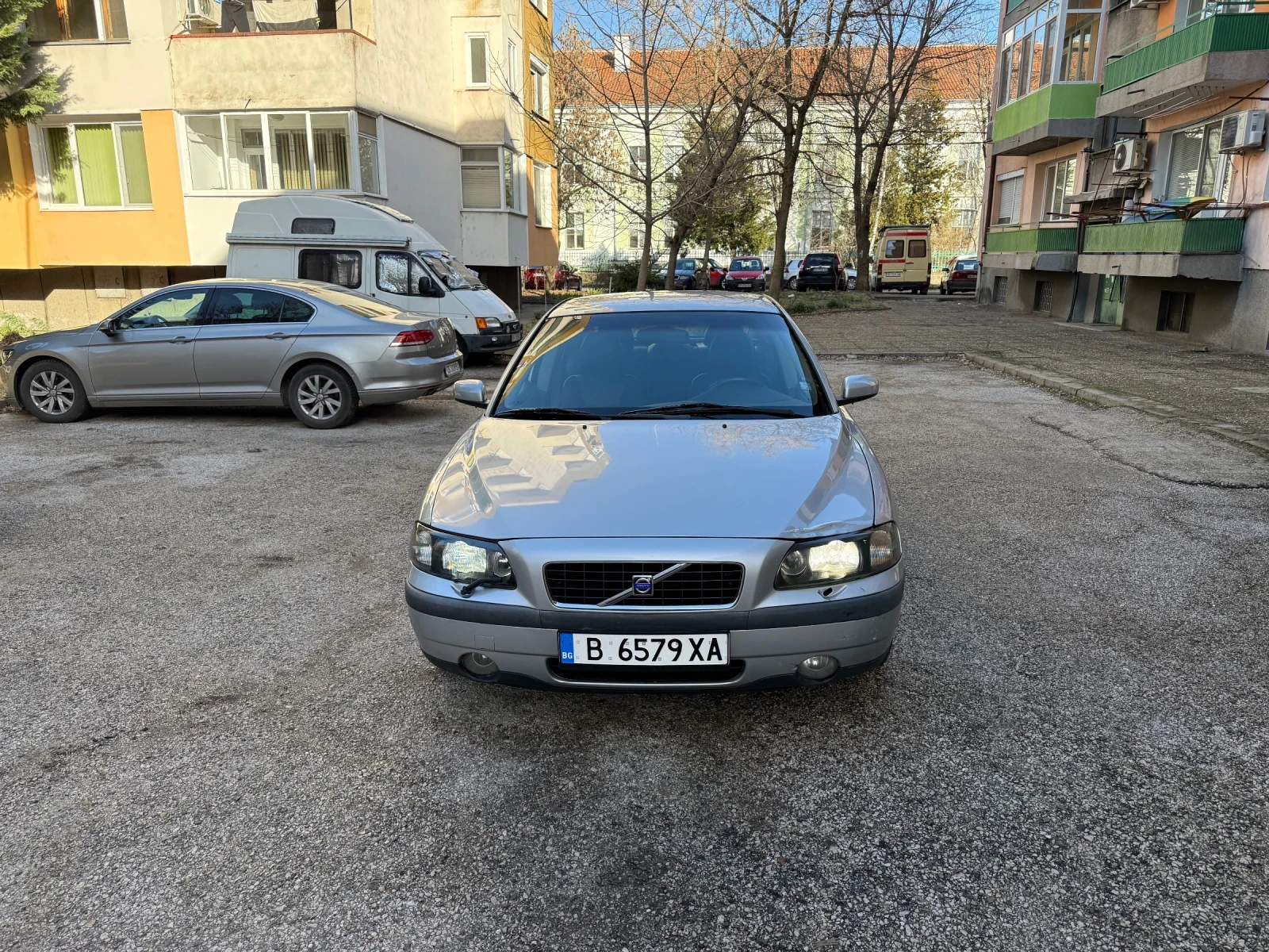 Volvo S60 2.4 D5 - изображение 2