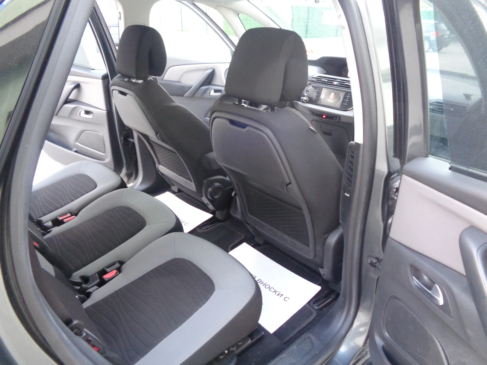 Citroen C4 Picasso 1.6HDI-92000km-NAVI-BARTER-LIZING | Mobile.bg � ����������� 13
