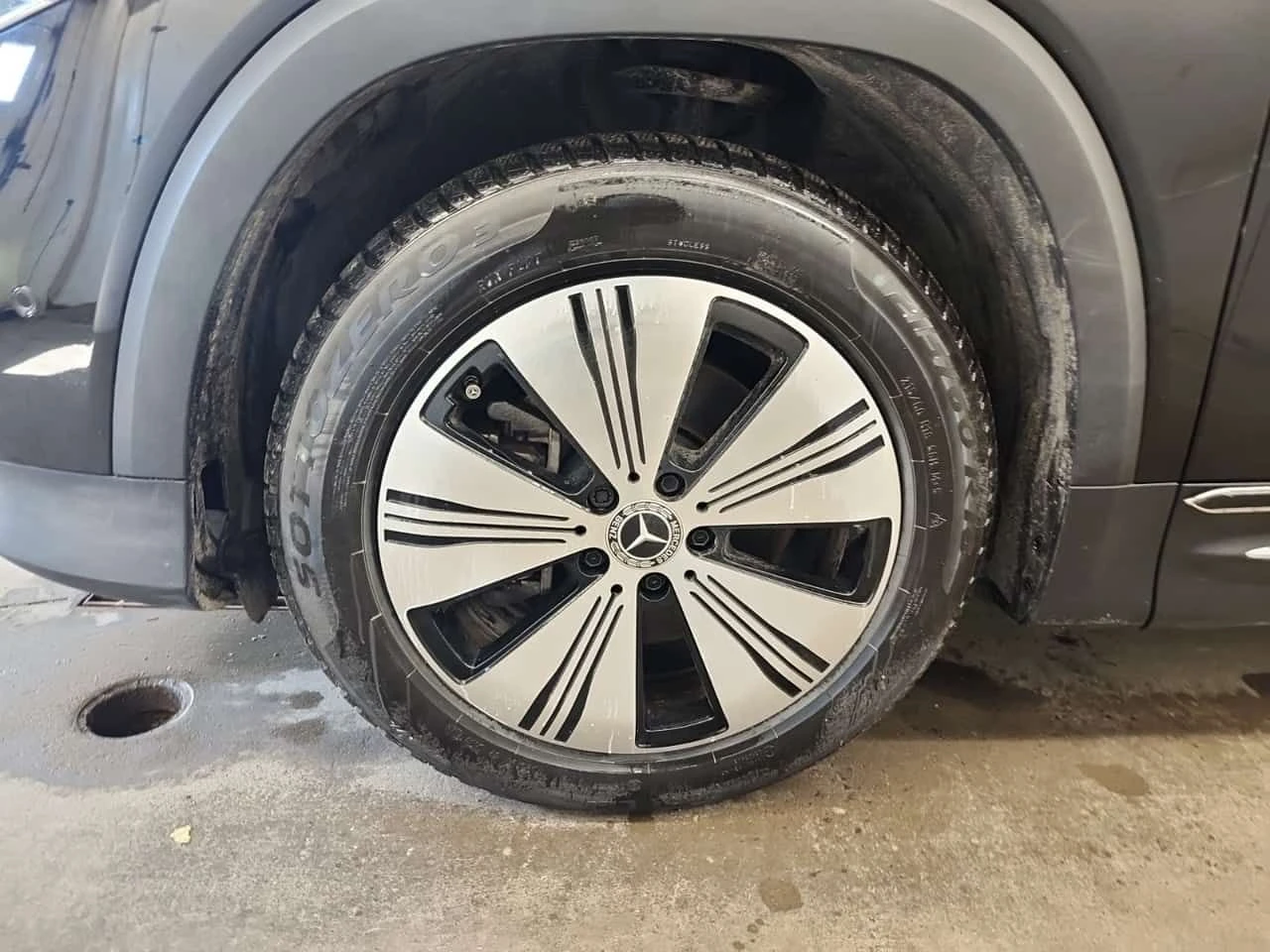 Mercedes-Benz EQB 250+ * AMBIENT* �����* 2 �����* CARFAX *  | Mobile.bg � ����������� 5