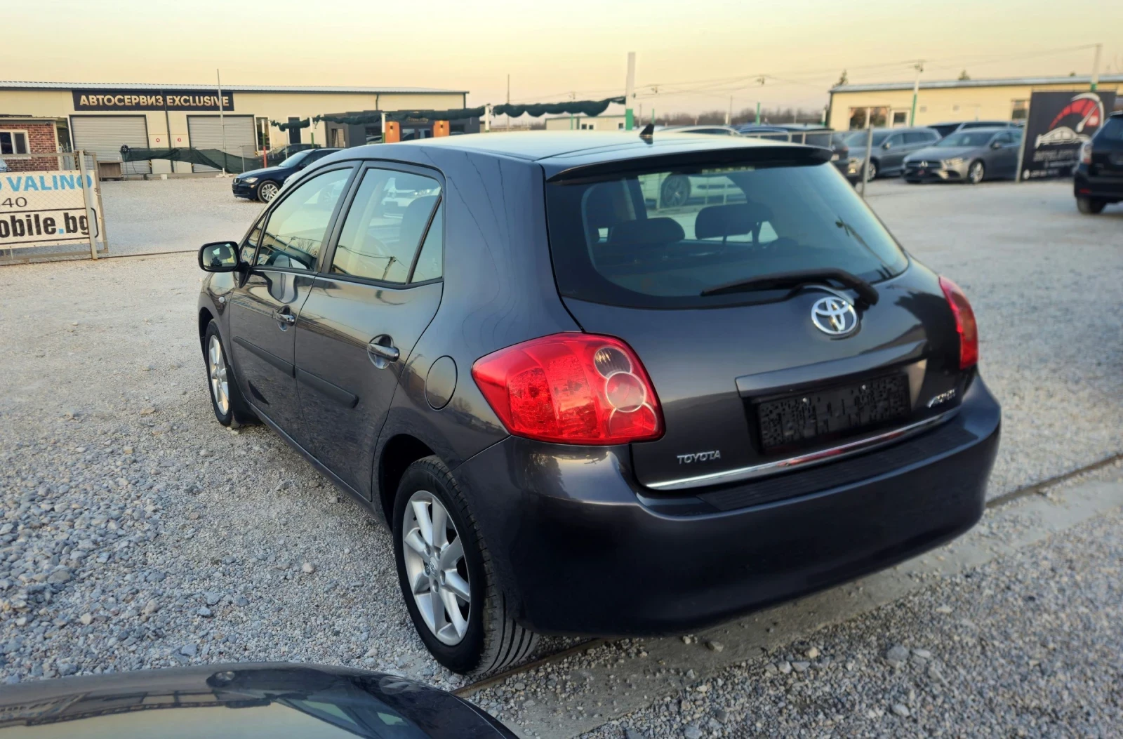 Toyota Auris 1.6i.Газ.инж.Отлична.160000км, снимка 6 - Автомобили и джипове - 53829931