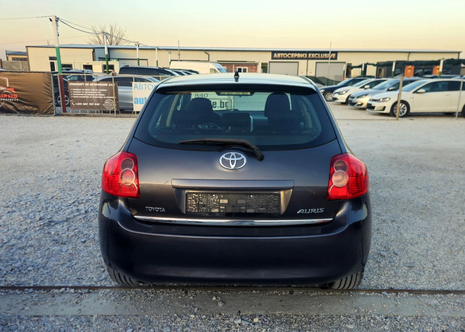 Toyota Auris 1.6i.Газ.инж.Отлична.160000км, снимка 5 - Автомобили и джипове - 53829931