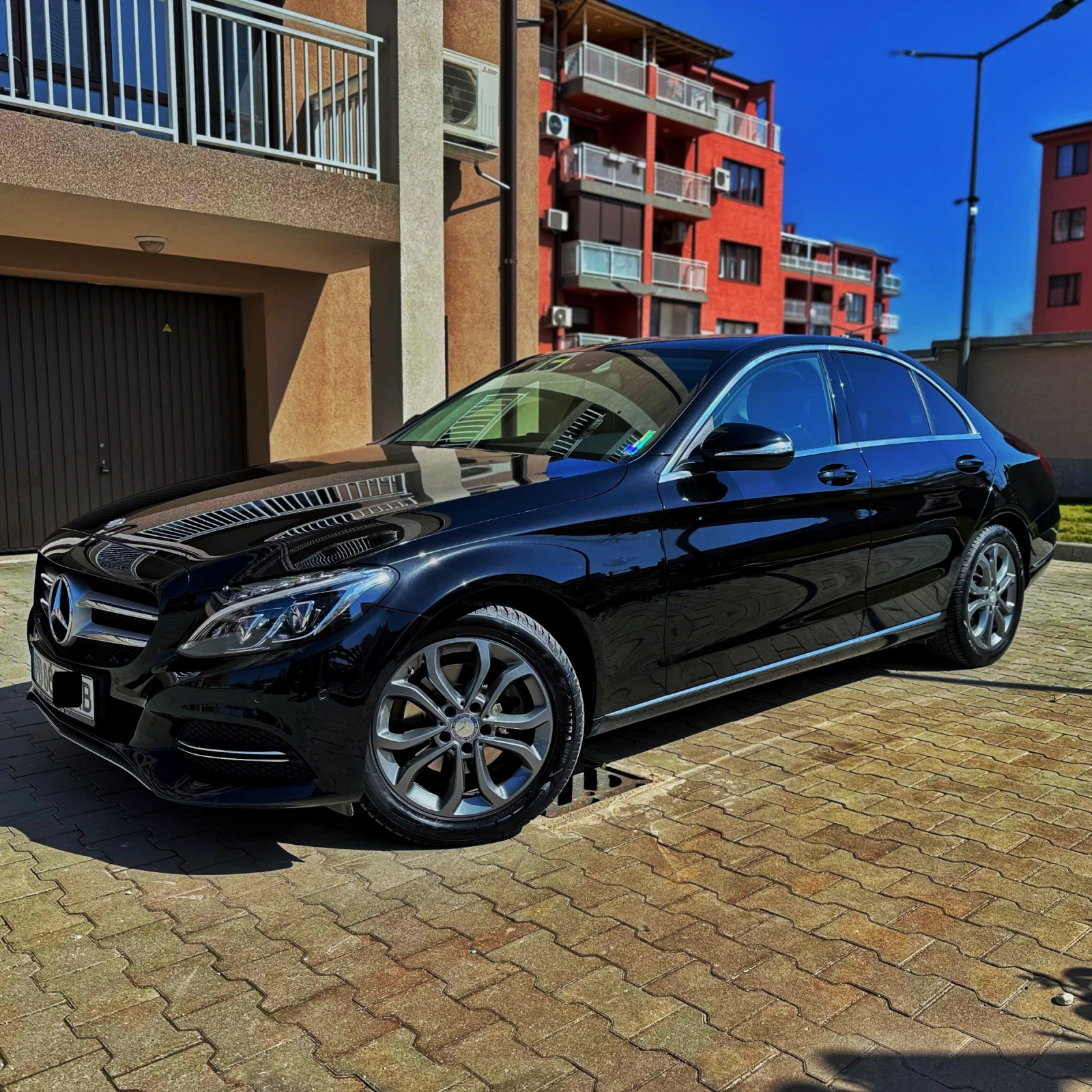 Mercedes-Benz C 220 2016 / 97000 км  / Отлична, снимка 3 - Автомобили и джипове - 53836619