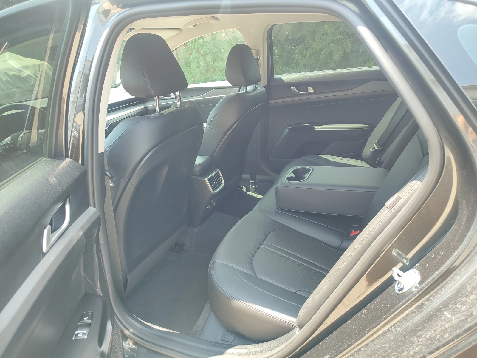 Kia K5 2.0 Lpi (For Rental Car) Prestige, снимка 12 - Автомобили и джипове - 55036442
